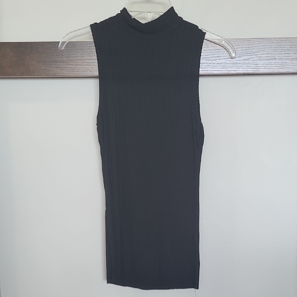 Heart & Hips Black Ribbed Sleeveless Top (🛍 Bundle ANY 6/$36)